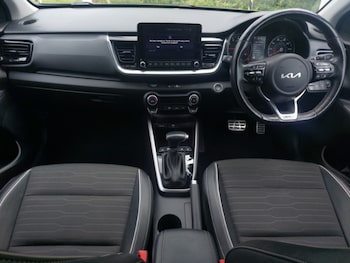 Used Kia Stonic 2023 for sale - 78832722: Photo