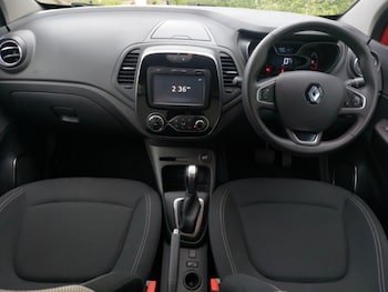 Used Renault Captur 2018 for sale - 79025358: Photo