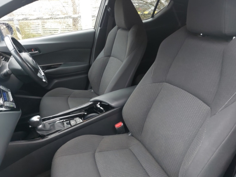 Used Toyota C-HR 2019 for sale - 77907623: Photo 5