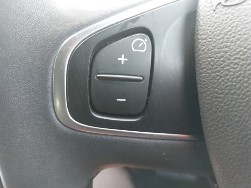 Used Renault Clio 2019 for sale - 76383816: Photo 14