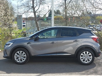 Used Renault Captur 2020 for sale - 78321064: Photo
