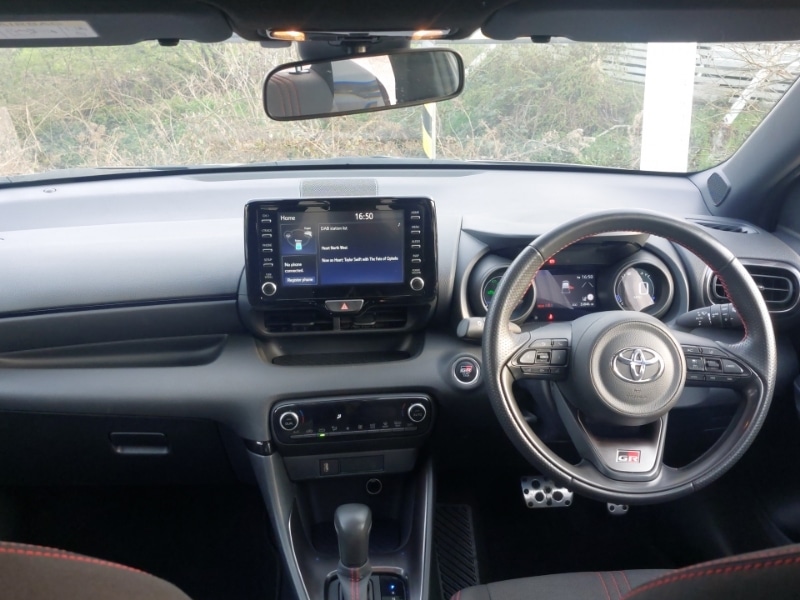 Used Toyota Yaris 2023 for sale - 78013198: Photo 2