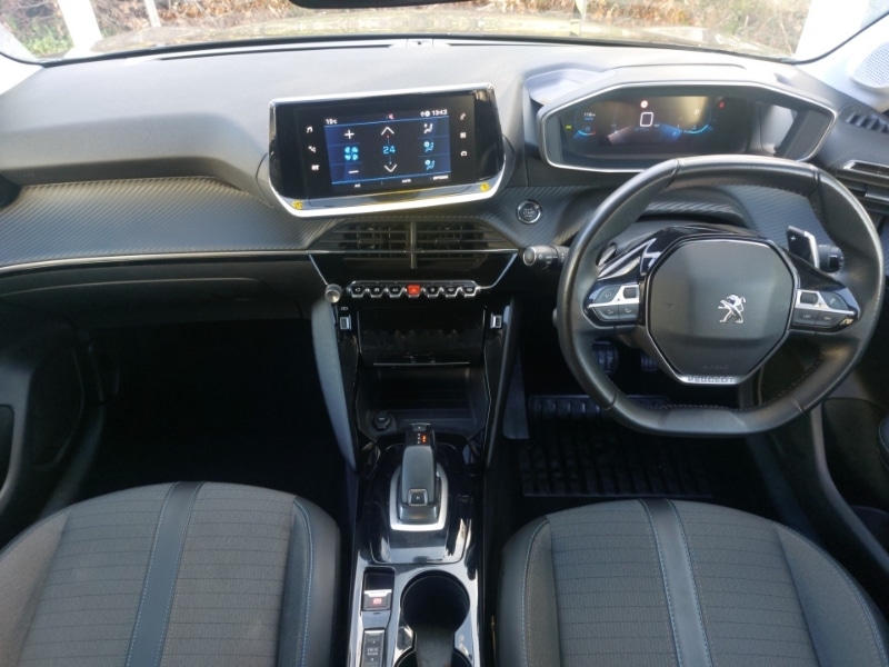 Used Peugeot 208 2020 for sale - 76566836: Photo 2