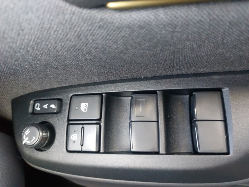 Used Toyota Yaris Cross 2022 for sale - 76403570: Photo 12