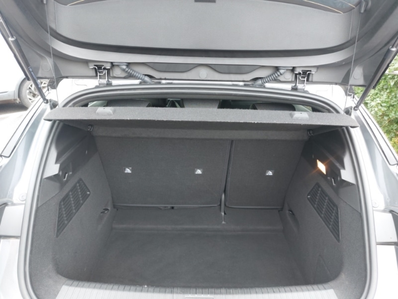 Used Renault Megane E Tech 2022 for sale - 77047043: Photo 8