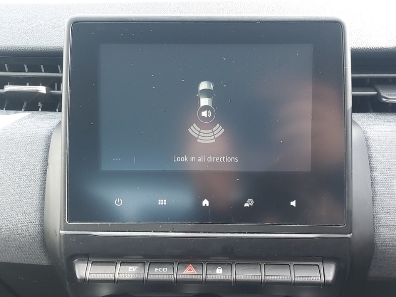 Used Renault Clio 2024 for sale - 77921811: Photo 11