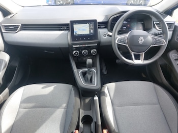 Used Renault Clio 2024 for sale - 77921811: Photo