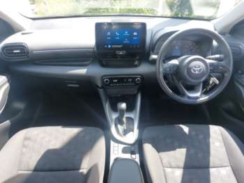 Used Toyota Yaris 2024 for sale - 74724898: Photo