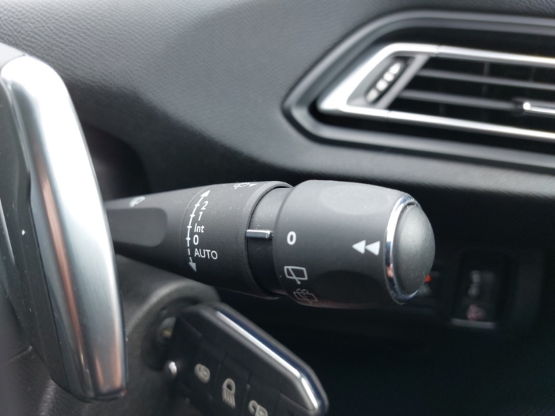 Used Peugeot 308 2020 for sale - 76502192: Photo 15