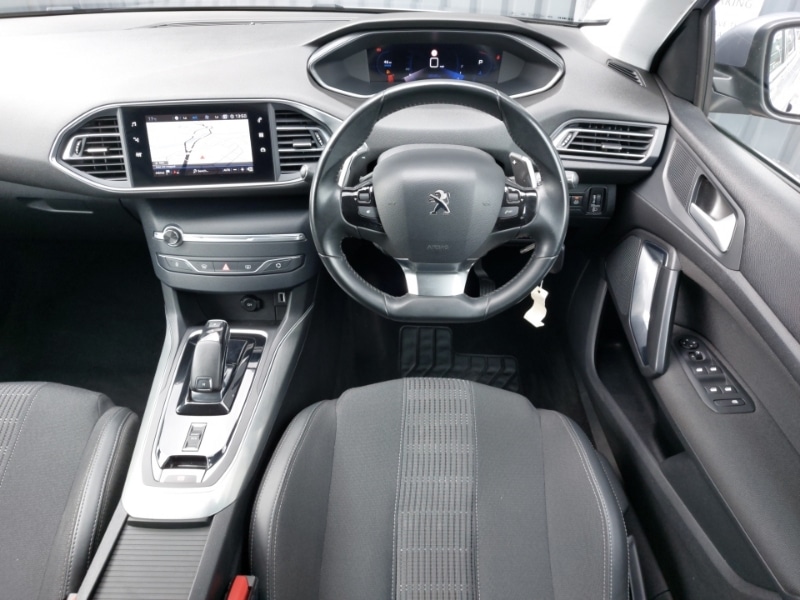 Used Peugeot 308 2020 for sale - 76502192: Photo 7