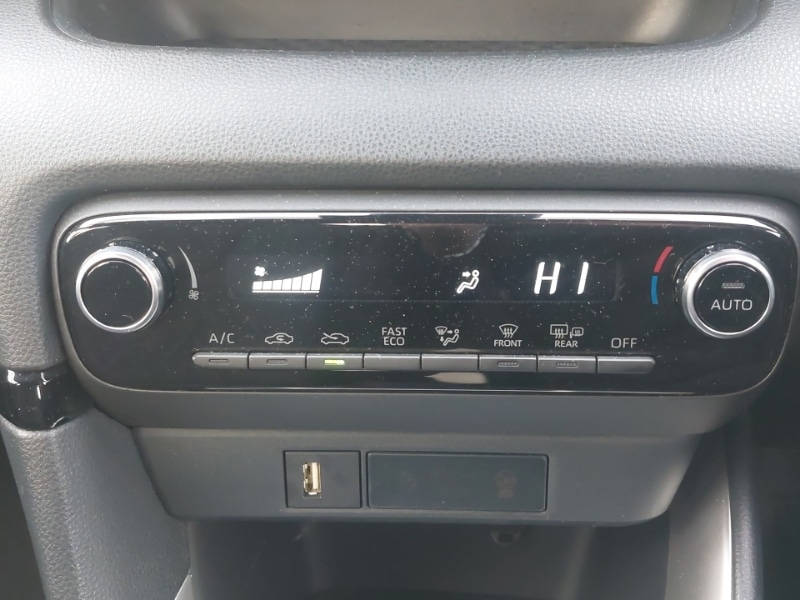 Used Toyota Yaris 2023 for sale - 76947364: Photo 16