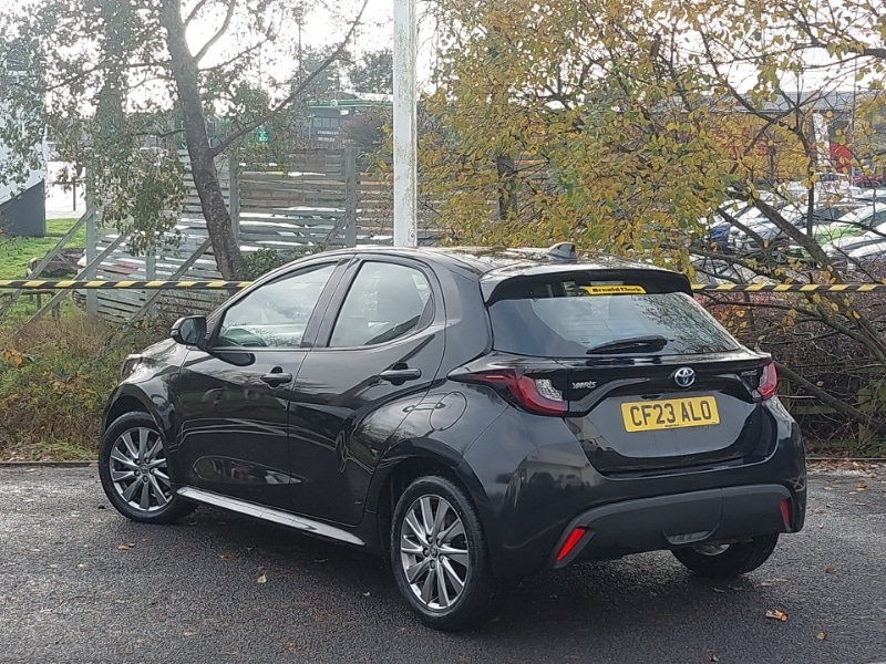 Used Toyota Yaris 2023 for sale - 76947364: Photo 3