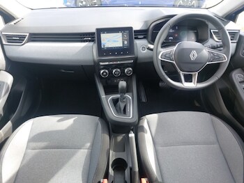 Used Renault Clio 2024 for sale - 78872223: Photo