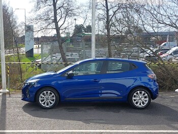 Used Renault Clio 2024 for sale - 78872223: Photo