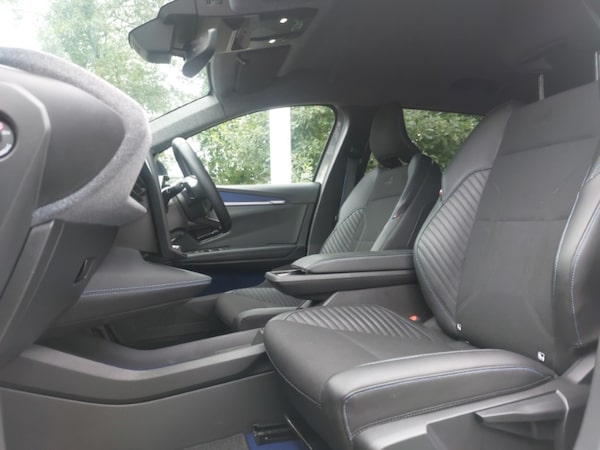 Used Renault Scenic E-Tech 2024 for sale - 76103444: Photo 5