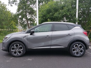 Used Renault Captur 2023 for sale - 78877175: Photo