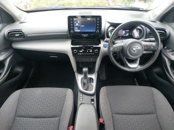 Used Toyota Yaris Cross 2022 for sale - 75526249: Photo