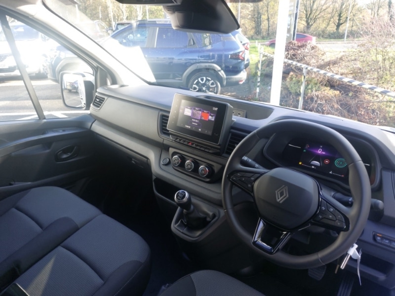 Used Renault Trafic 2025 for sale - 76566820: Photo 2