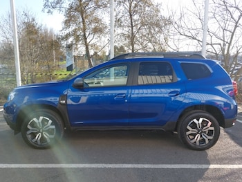 Used Dacia Duster 2023 for sale - 77750662: Photo