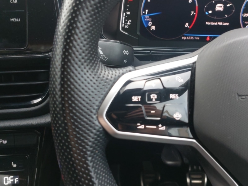 Used Volkswagen T-Roc 2022 for sale - 77371196: Photo 16