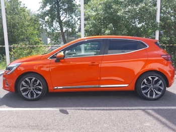 Used Renault Clio 2021 for sale - 78727642: Photo