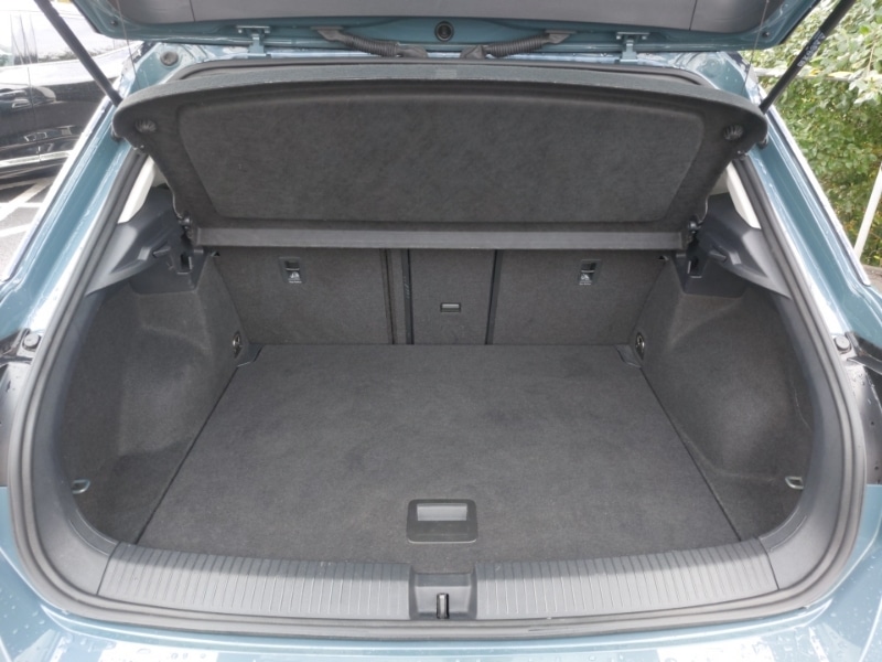 Used Volkswagen T-Roc 2022 for sale - 76331671: Photo 8