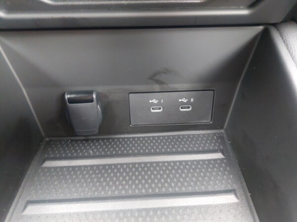 Used Renault Other 2024 for sale - 75591690: Photo 17