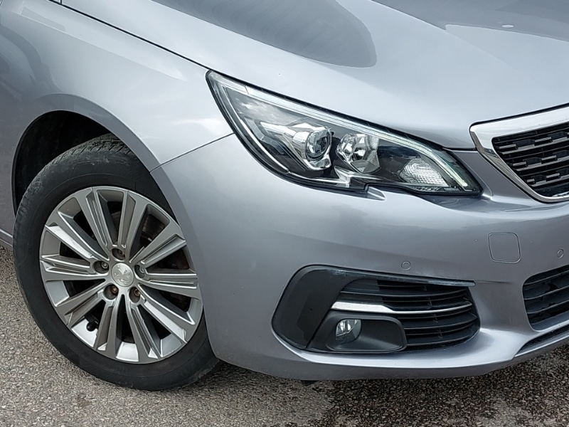 Used Peugeot 308 2020 for sale - 76741788: Photo 9