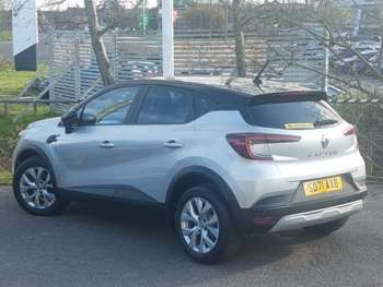 Used Renault Captur 2021 for sale - 74400770: Photo