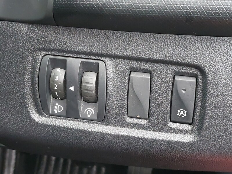 Used Renault Clio 2019 for sale - 77964128: Photo 12