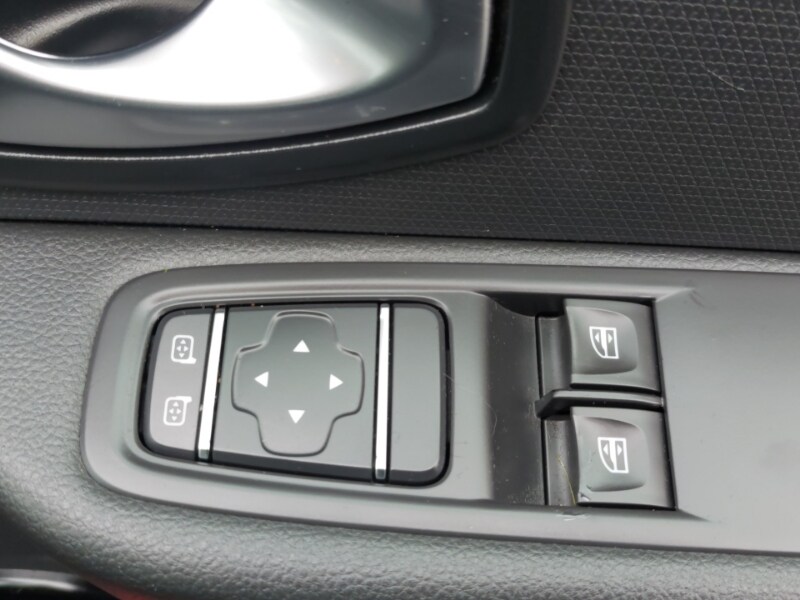 Used Renault Clio 2019 for sale - 77964128: Photo 13