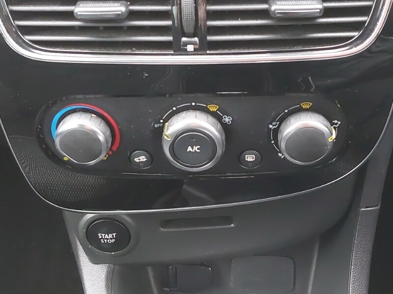 Used Renault Clio 2019 for sale - 77964128: Photo 16