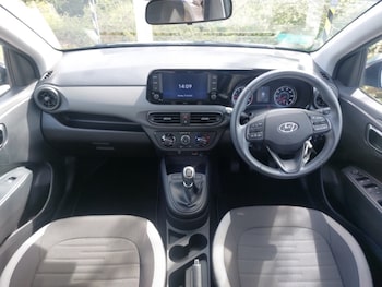 Used Hyundai i10 2022 for sale - 78391360: Photo