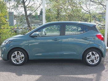 Used Hyundai i10 2022 for sale - 78391360: Photo