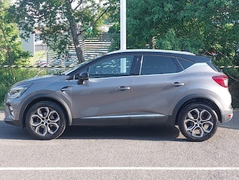 Used Renault Captur 2022 for sale - 78704057: Photo