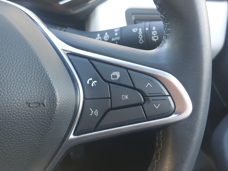 Used Renault Clio 2022 for sale - 76369607: Photo 13