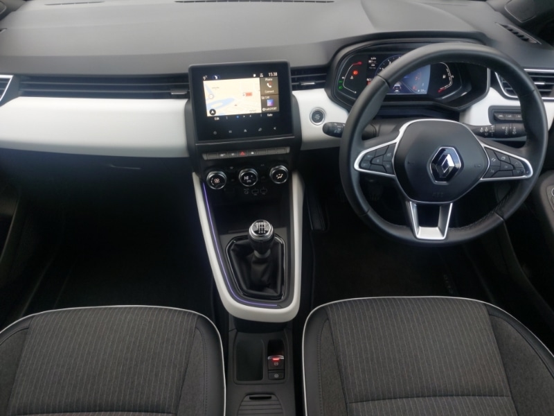 Used Renault Clio 2022 for sale - 76369607: Photo 2