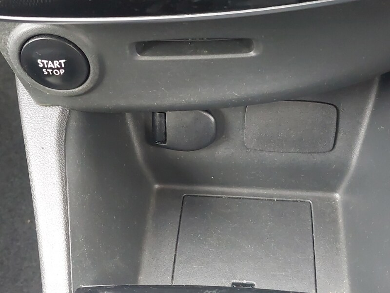 Used Renault Clio 2017 for sale - 77531025: Photo 12