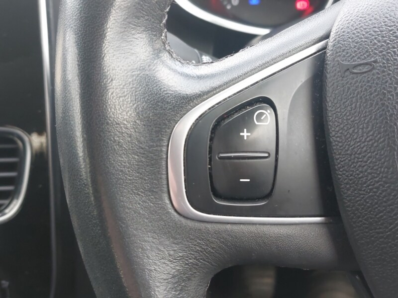 Used Renault Clio 2017 for sale - 77531025: Photo 14