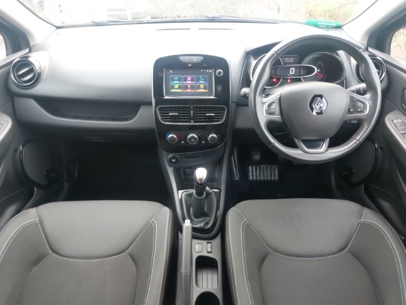 Used Renault Clio 2017 for sale - 77531025: Photo 2