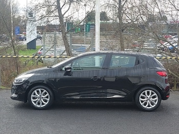 Used Renault Clio 2017 for sale - 77531025: Photo