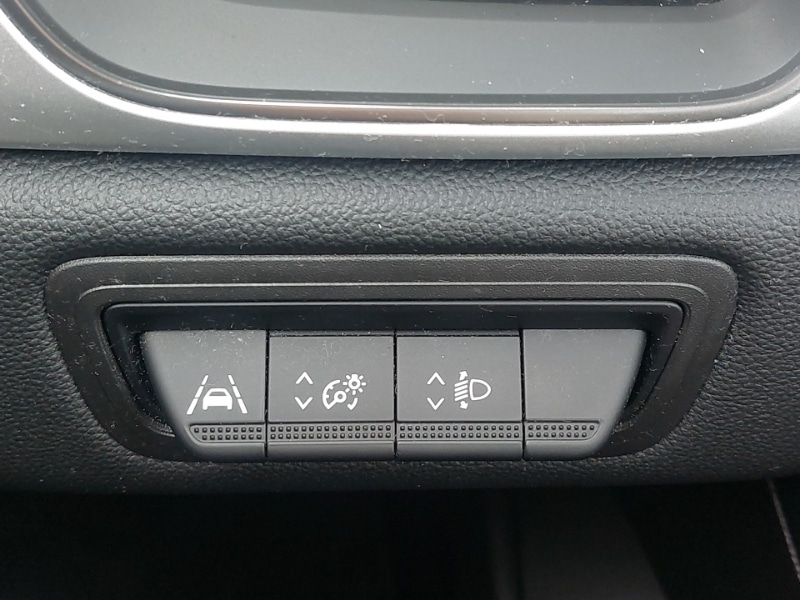 Used Renault Captur 2022 for sale - 76289293: Photo 18