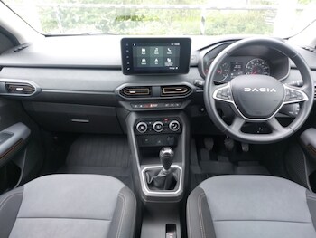 Used Dacia Sandero Stepway 2024 for sale - 78653844: Photo