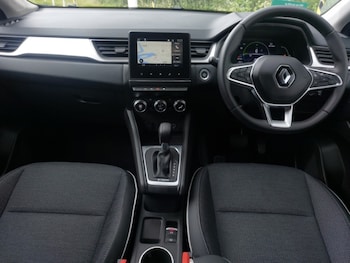 Used Renault Captur 2023 for sale - 78940846: Photo
