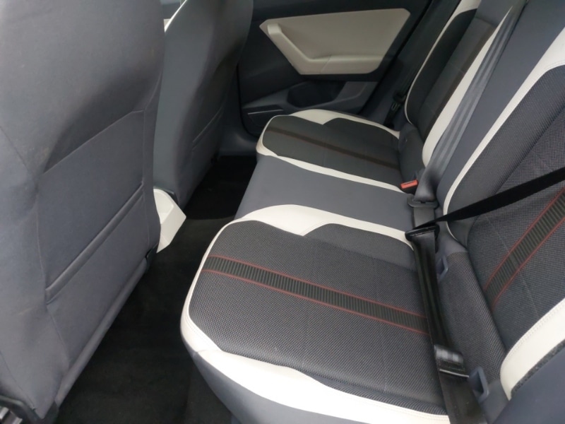 Used Volkswagen Polo 2019 for sale - 77311597: Photo 6