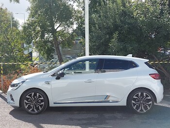 Used Renault Clio 2021 for sale - 75939835: Photo