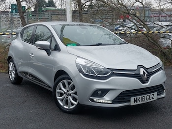 Used Renault Clio 2018 for sale - 77433371: Photo