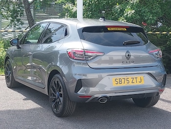 Used Renault Clio 2025 for sale - 78766304: Photo