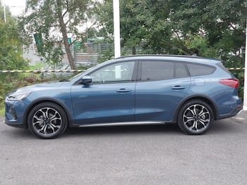 Used Ford Focus 2023 for sale - 79723632: Photo