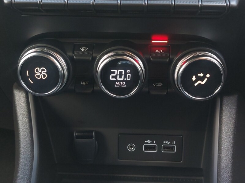 Used Renault Captur 2024 for sale - 78211205: Photo 15